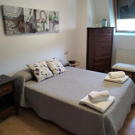 Atico Caldas * Caldas De Reis